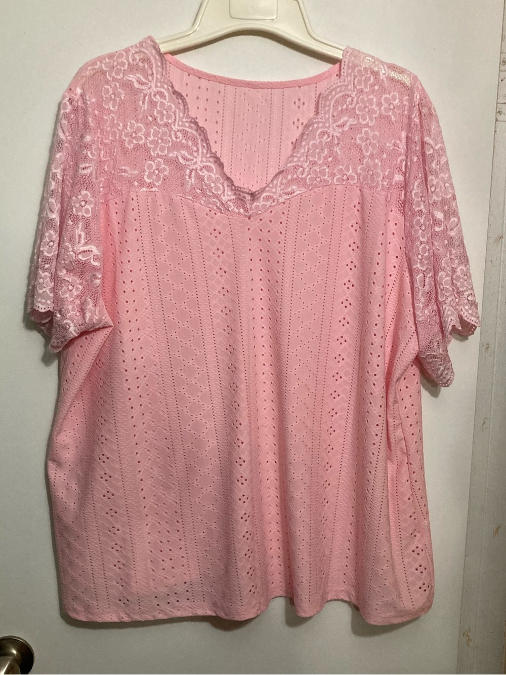Shirt with lace